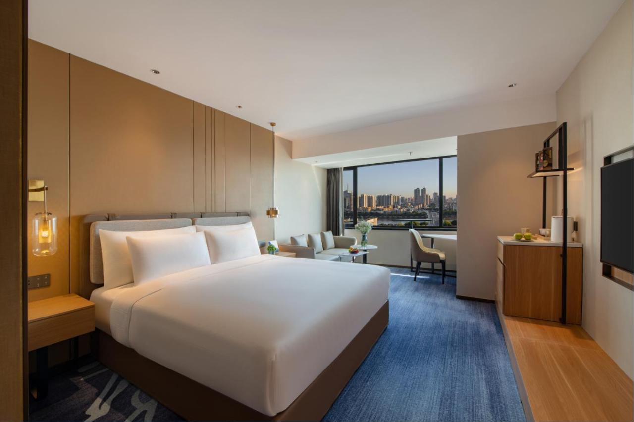 Guangzhou Hotel - Free Shuttle Bus To Exhibition Center During Canton Fair Period Экстерьер фото